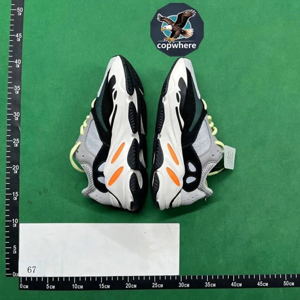 Yeezy Boost 700 V2